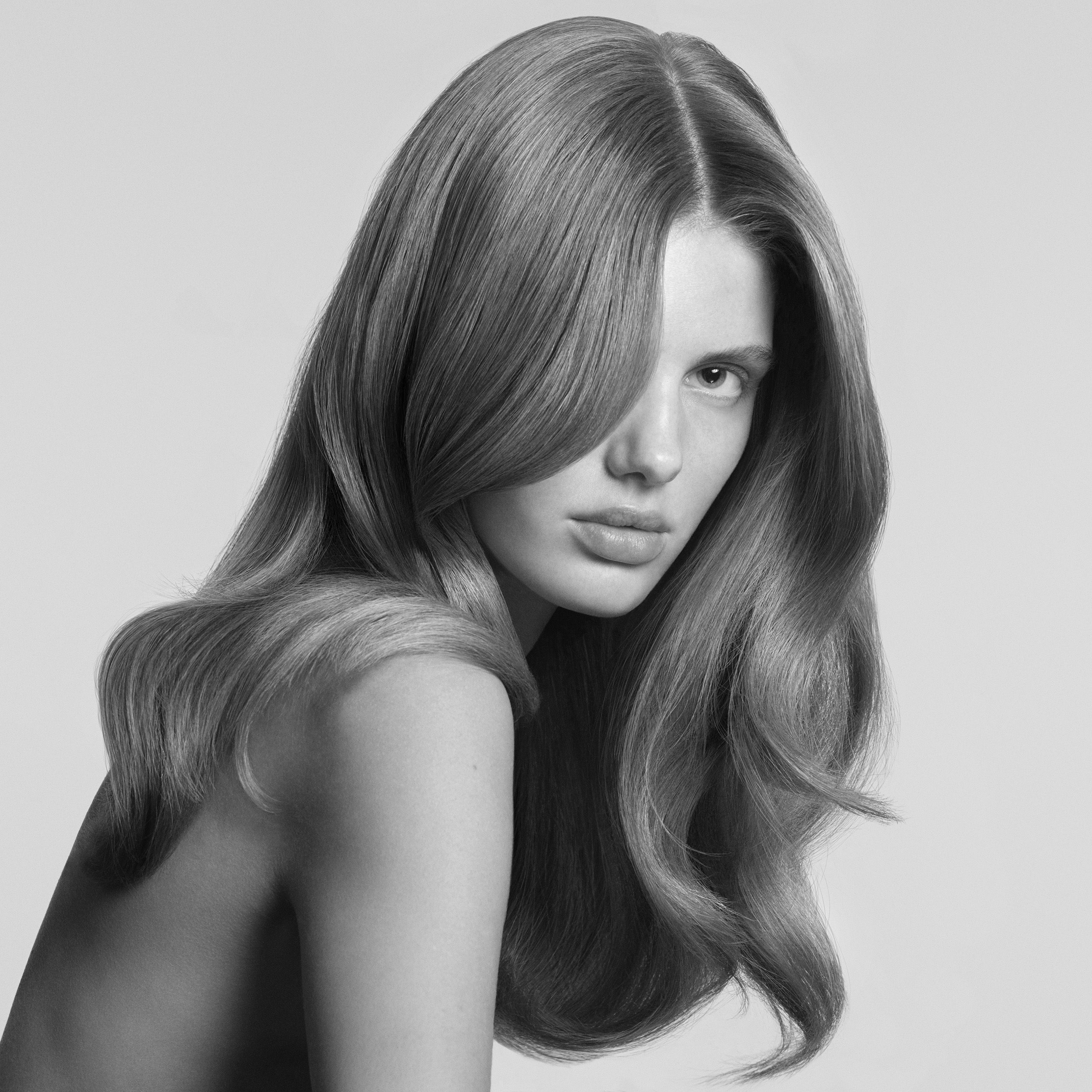 洋書 HAIR GUIDO PALAU Hairstylist Guido Palau's New #HairTests Book at Dover