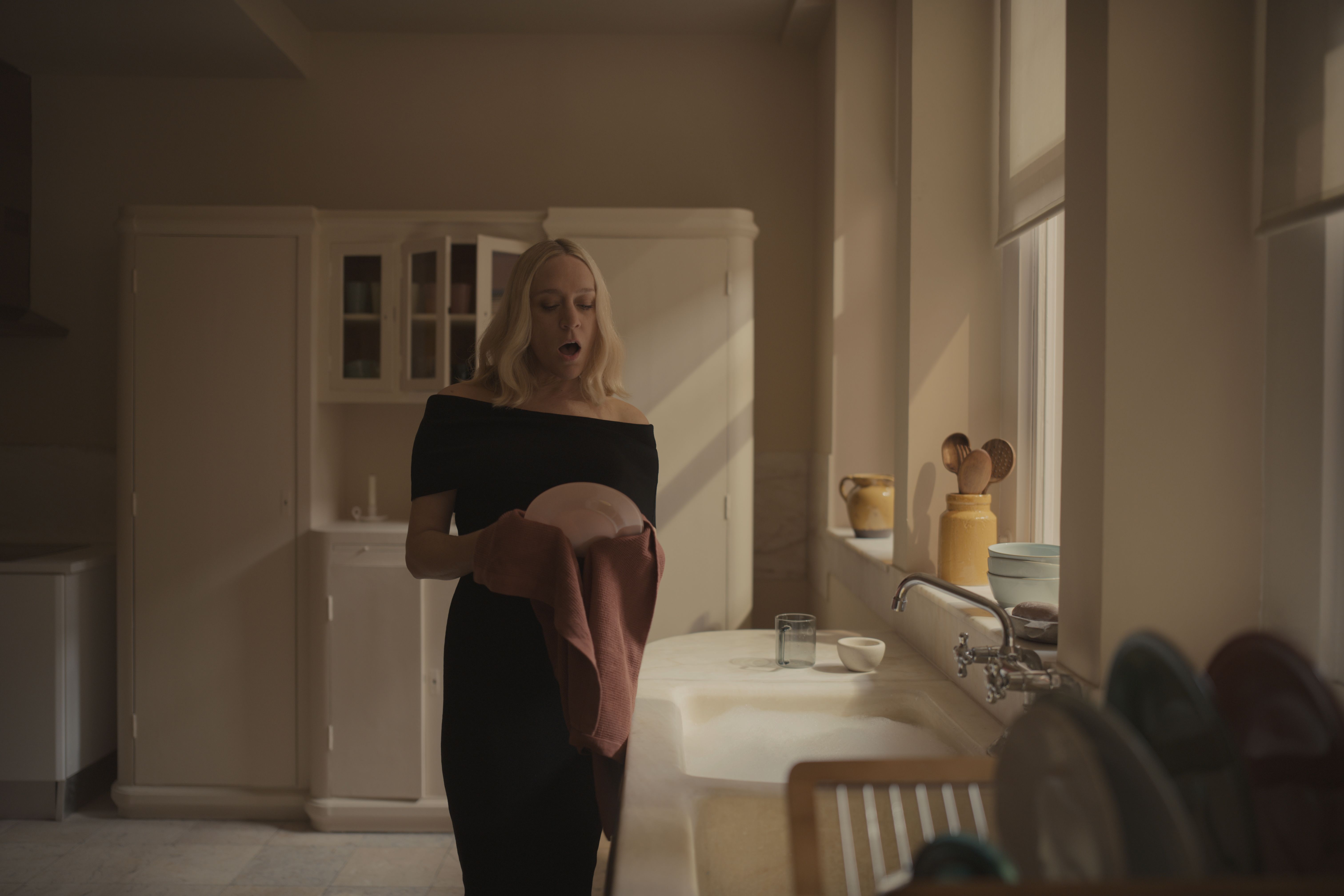 Soedan Balling Per Zara Home's Launches "The Last Line" Film Featuring Chloë Sevigny in the  Casa de Serralves
