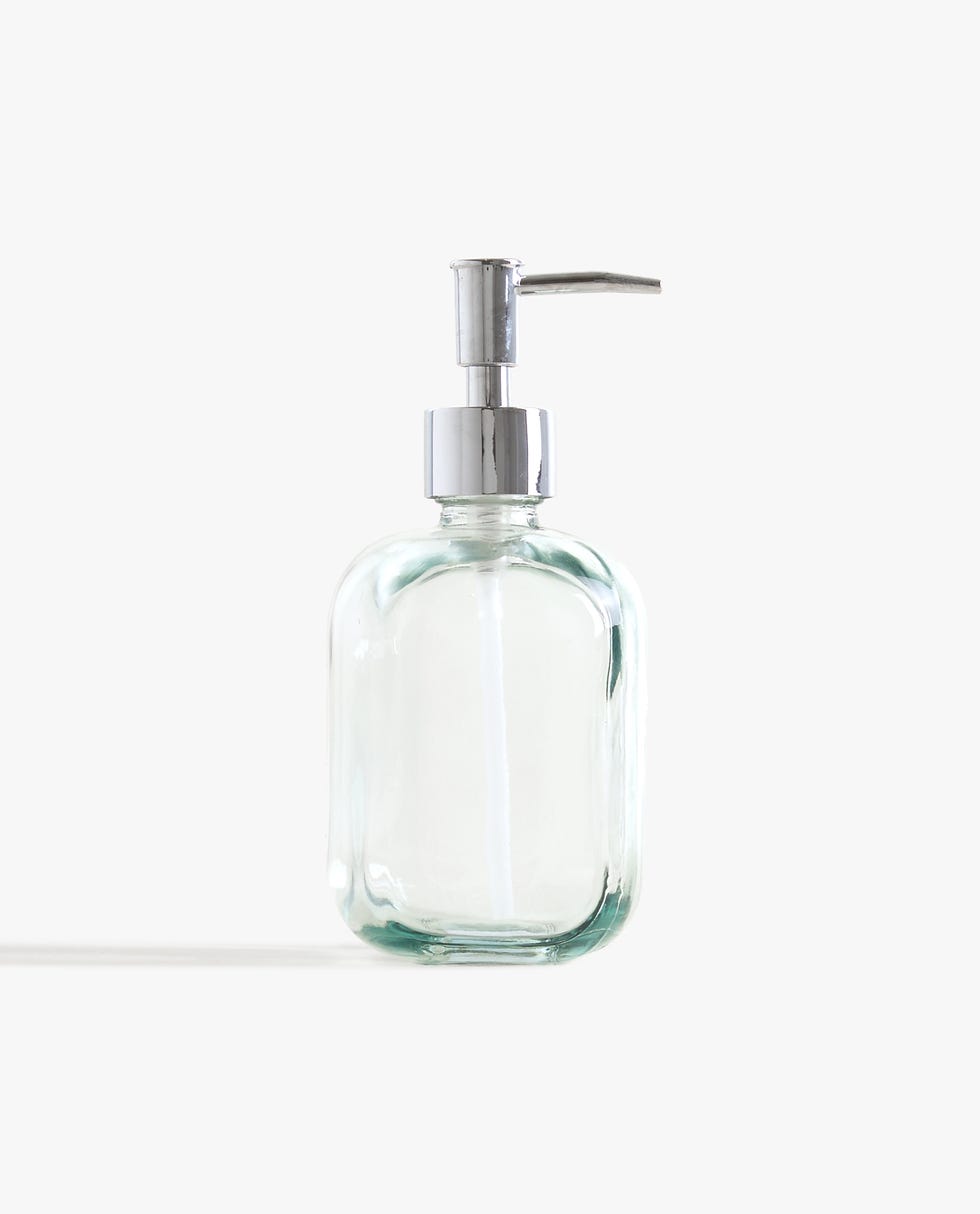 Dosificador de vidrio reciclado de Zara Home