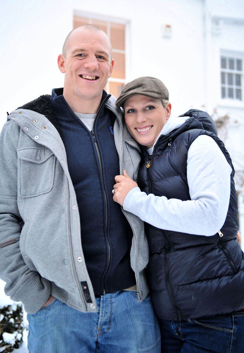 mike tindall and zara phillips announce engagement