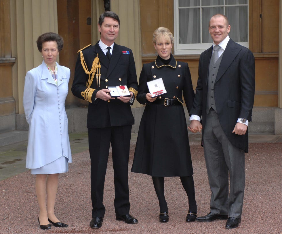 zara phillips receives mbe at buckingham palace