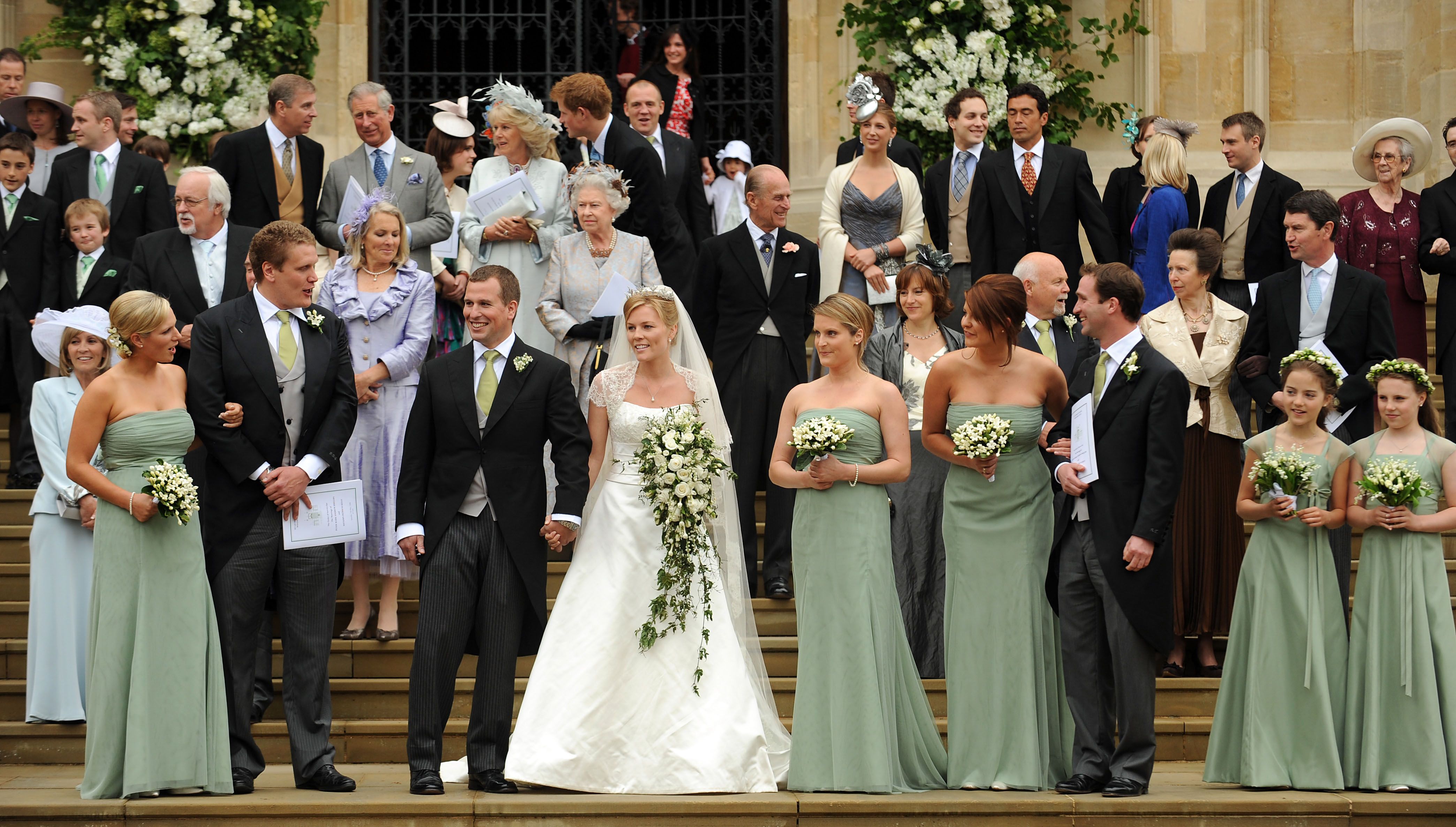 Zara Phillips Wedding Dress