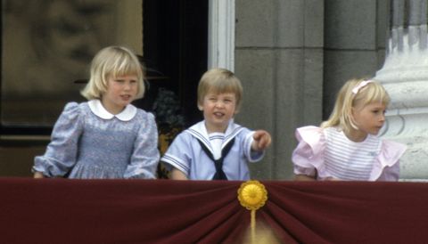 zara phillips, prince william and lady davina windsor stand on the balcony of buckingham palace during trooping the colour on june 15, 1985