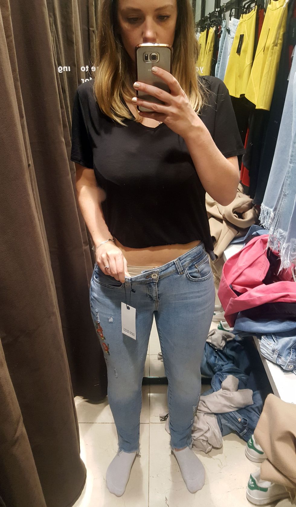 Proof That Zara Clothing Sizes Are Bs: In Pictures