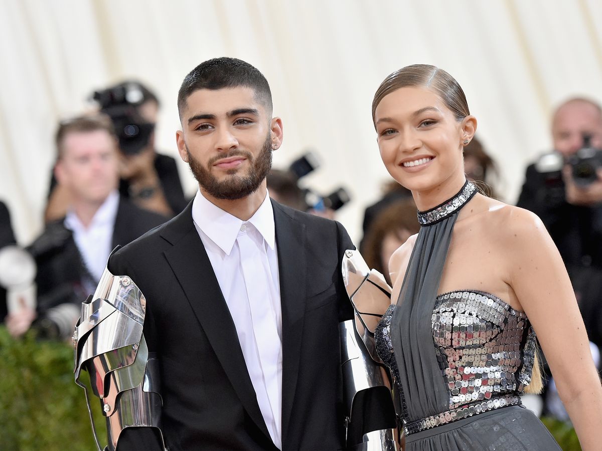 Gigi Hadid Has Discovered an Interesting New Way to Wear a Belt