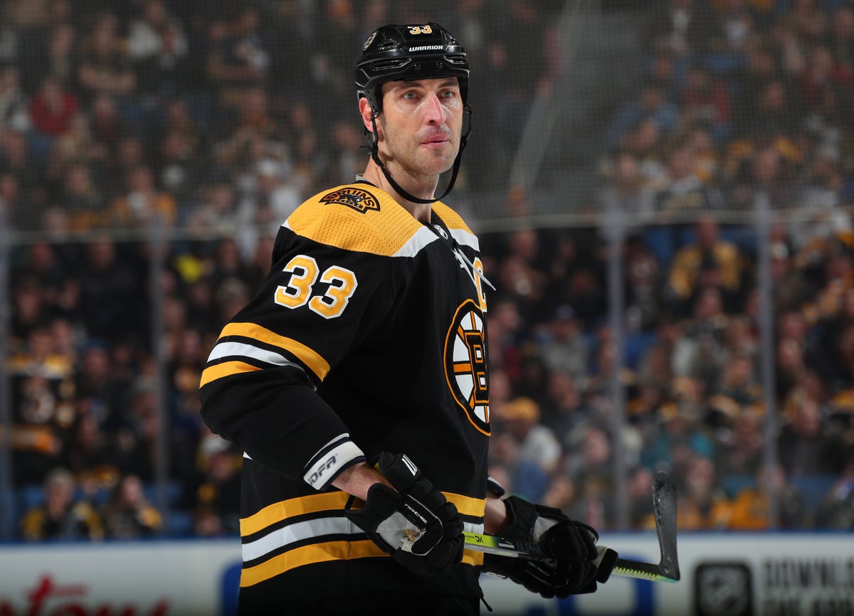 boston bruins v buffalo sabres