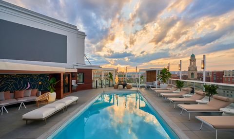 hotel zena's pool rooftop