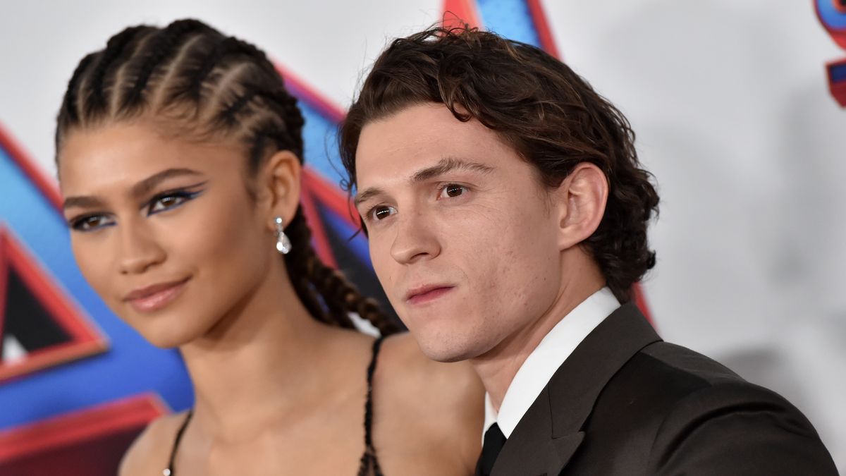 Zendaya and Tom Holland Arrive Together In India