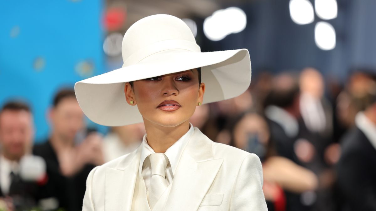 preview for Met Gala 2025: 10 best beauty looks