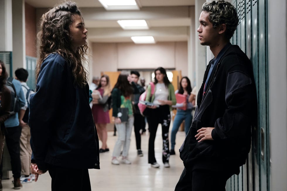 zendaya as rue, dominic fike, euphoria season 2