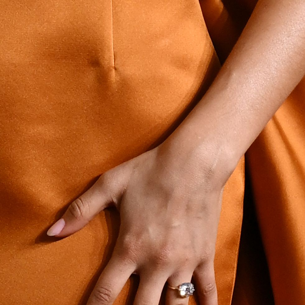 zendaya engagement ring