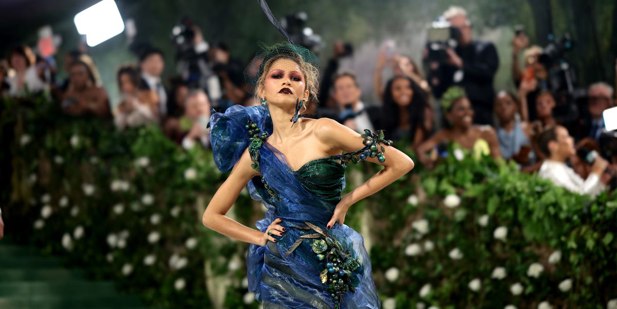 new york, new york may 06 zendaya attends the 2024 met gala celebrating sleeping beauties reawakening fashion at the metropolitan museum of art on may 06, 2024 in new york city photo by dimitrios kambourisgetty images for the met museumvogue