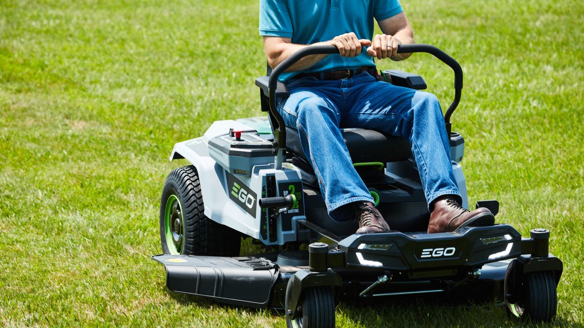 Best cordless lawn mower 2024: top battery-powered lawn mowers
