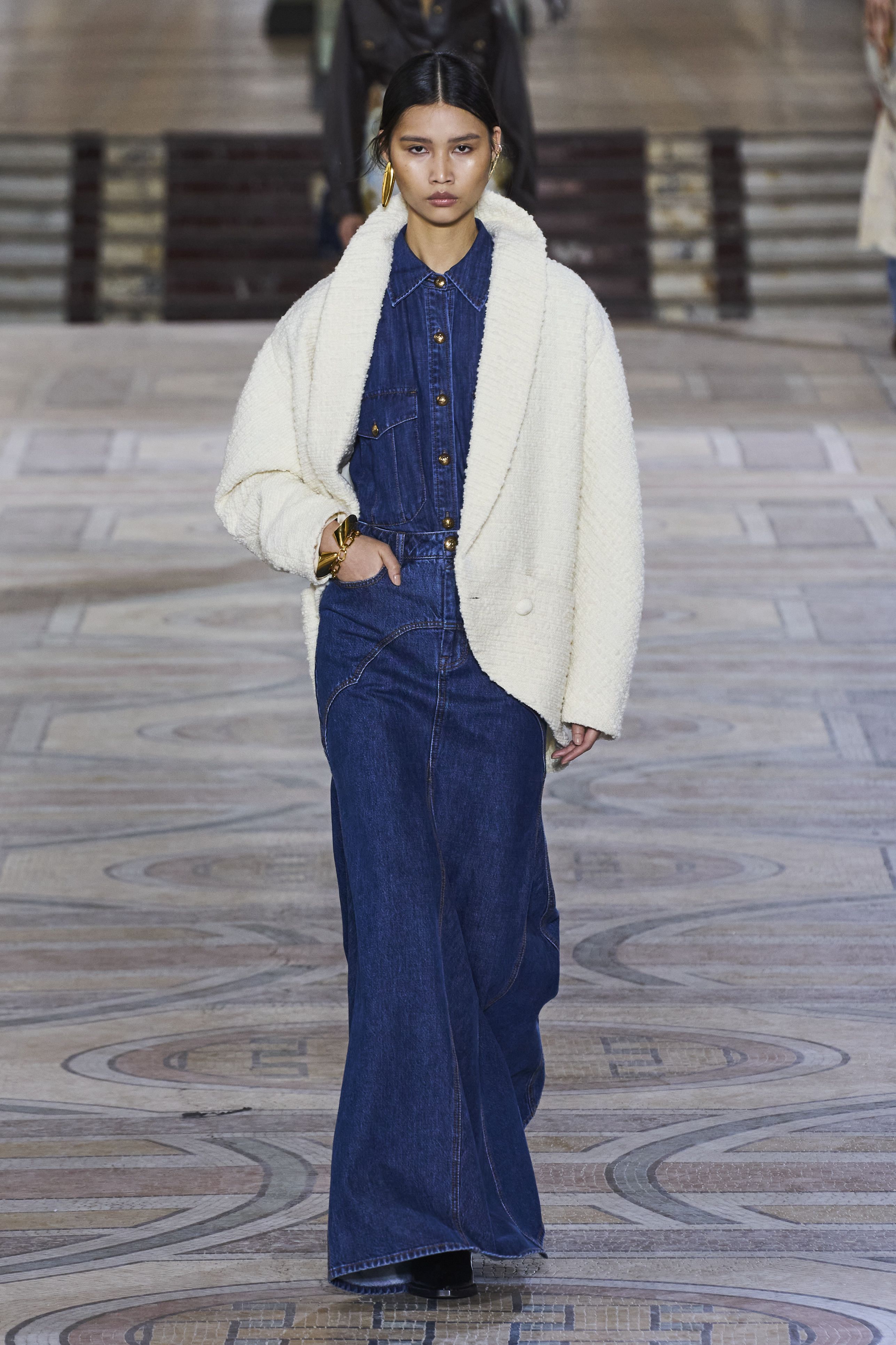 ジマーマン（ZIMMERMANN）2023秋冬コレクション | ファッション