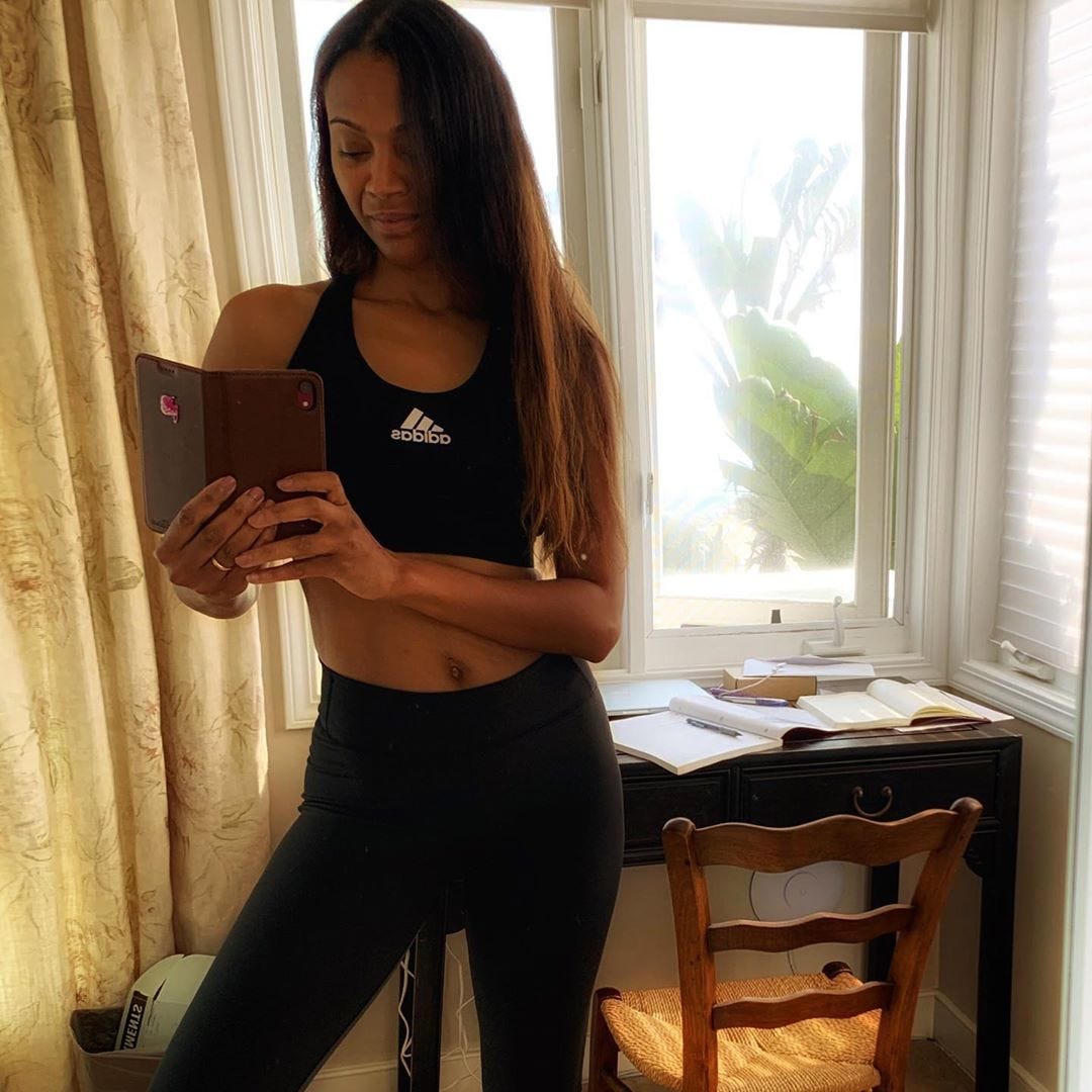 Zoe saldana abs