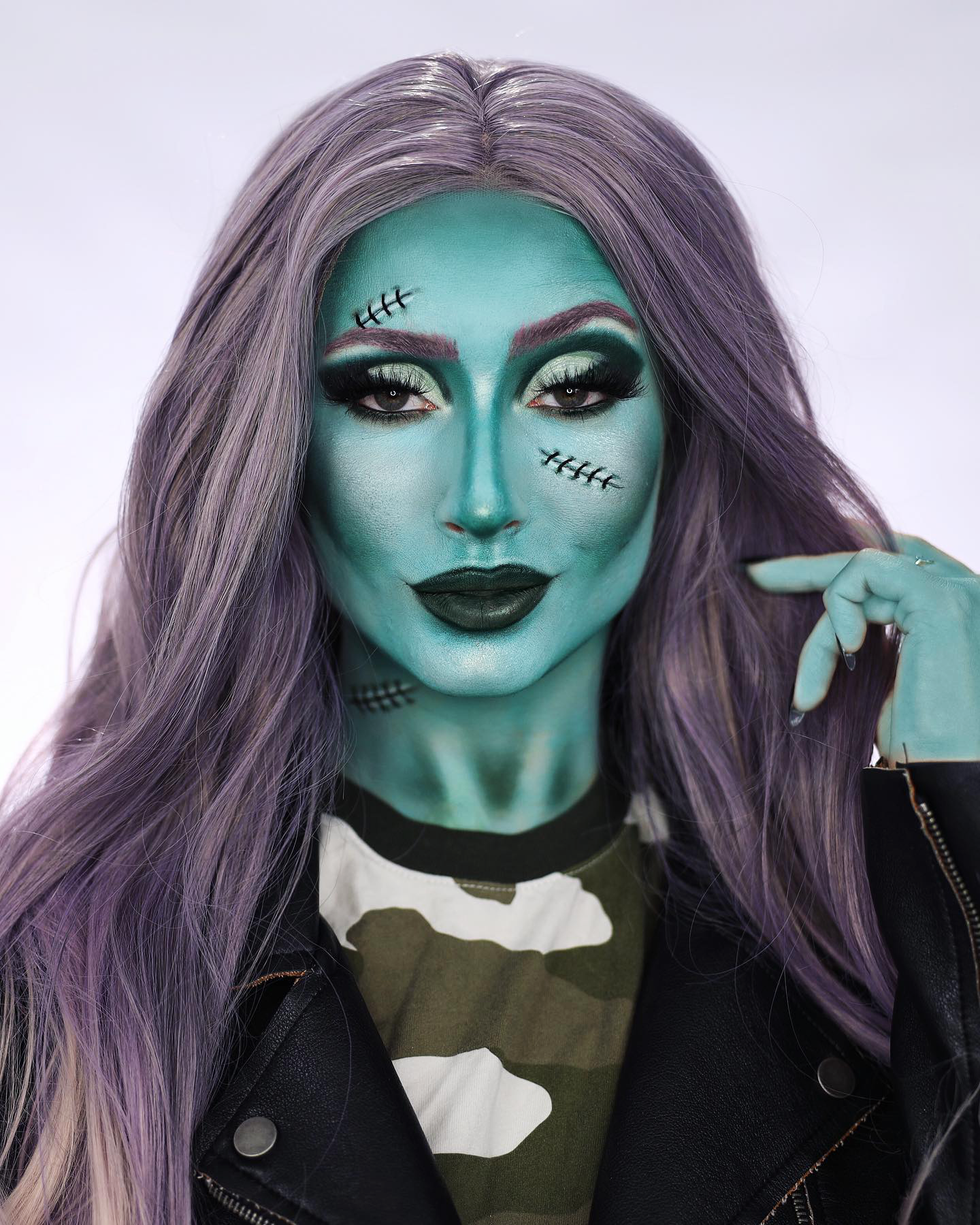 61 Horribly Exciting Scary Halloween Makeup Ideas  Halloween makeup,  Zombie halloween makeup, Halloween makeup scary