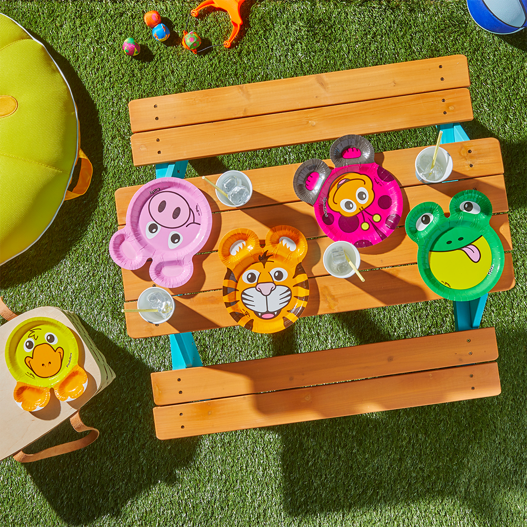 Remember Hefty Zoo Pals? These Disposable Plates Are BACK In-Stock on   & Target.com!