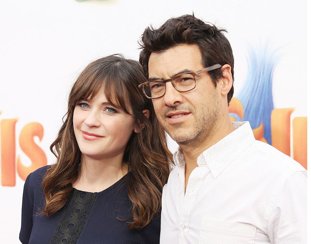 Jonathan Scott and Zooey Deschanel Dating - Relationship Details and How  They Met