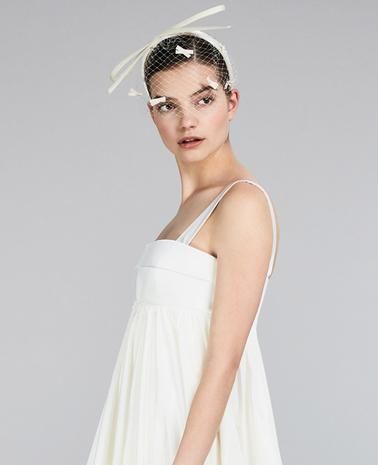 Sì, lo voglio... il matrimonio firmato Max Mara! La nuova collezione Bridal è il sogno di qualsiasi principessa moderna. Anche di quelle che portano i pantaloni.