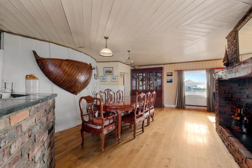 Zoopla Reveals 7 Seaside Properties For Sale