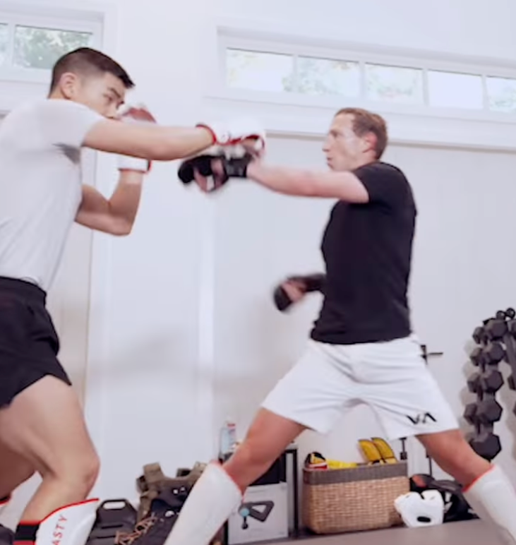 Mark Zuckerberg spars with UFC fighter Khai Wu