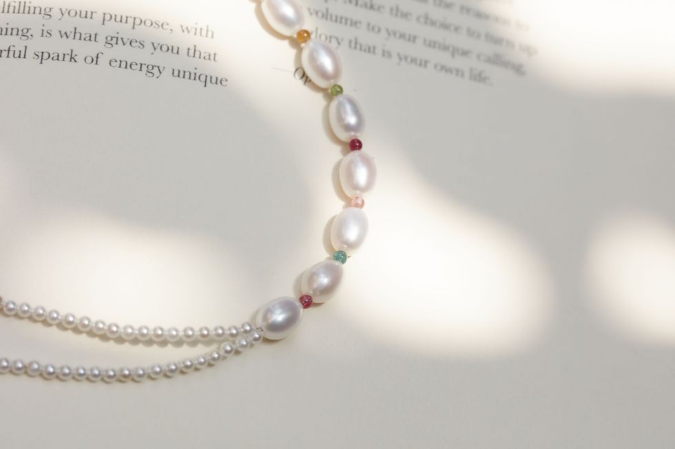 年末送禮輕珠寶品牌推薦！準備一份日常輕珠寶禮物，進入2024年更有儀式感