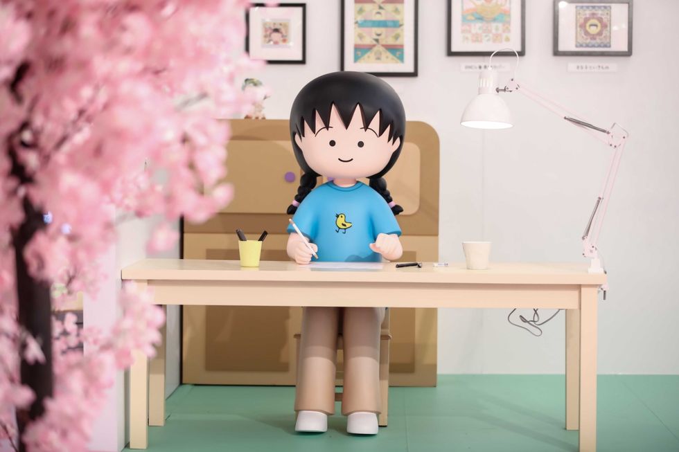 Cartoon, Pink, Anime, Table, Room, Furniture, Animation, Illustration, Desk, 