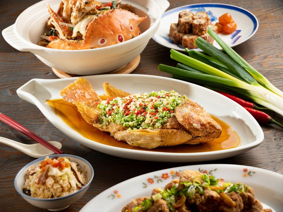 人氣自助餐廳凱菲屋推出「食在好台」台灣美食主題饗宴，將街邊小食、家鄉風味、辦桌好料等近60道精選台菜完整復刻輪番上陣