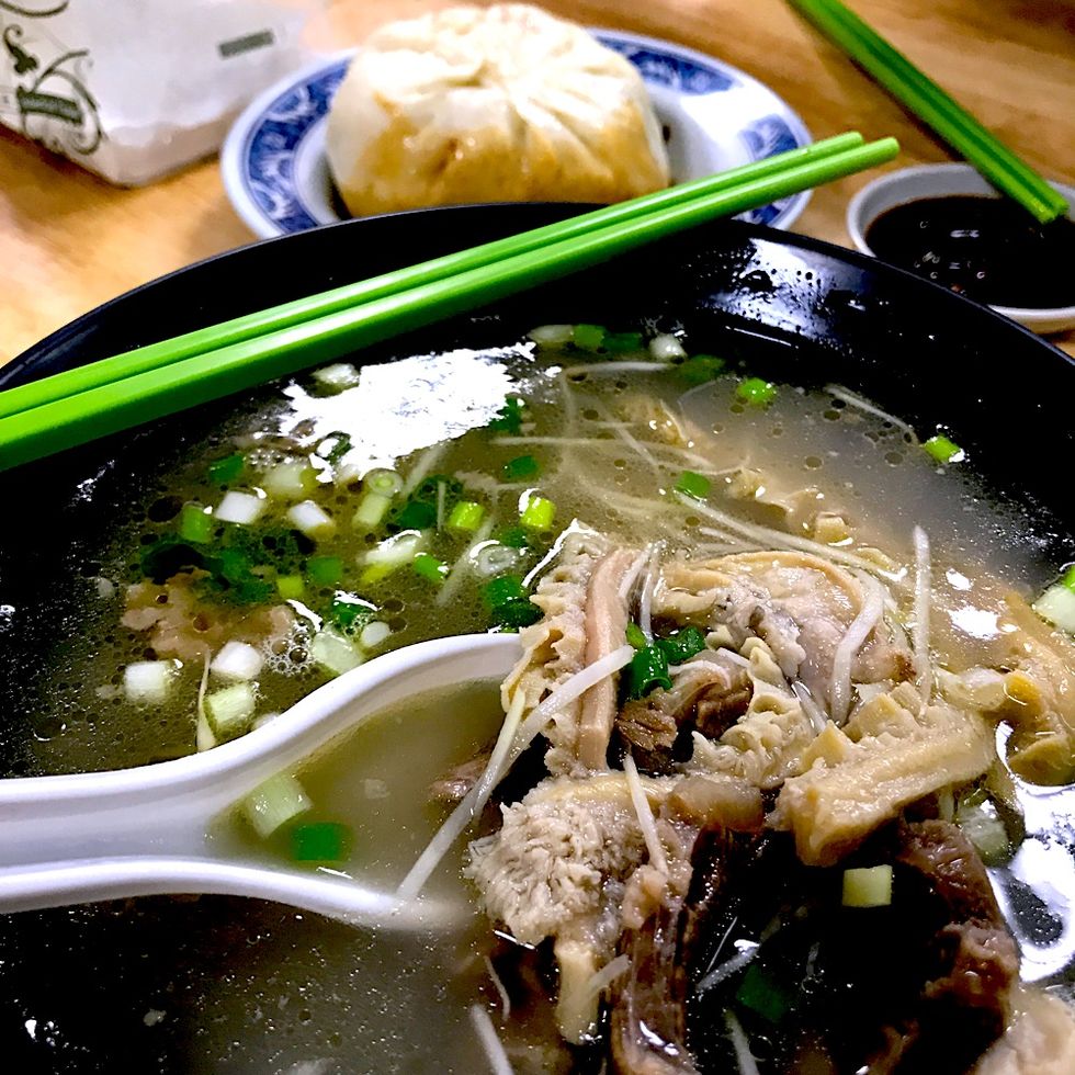 Dish, Food, Cuisine, Ingredient, Pho, Chinese food, Soup, Beef noodle soup, Produce, Asian soups, 