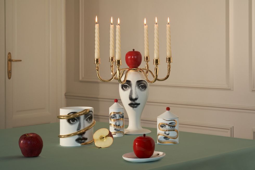 闖入義大利設計家居fornasetti的超現實世界！午茶藝術展一次展出新系列香氛蠟燭、經典亞當瓷盤組闖