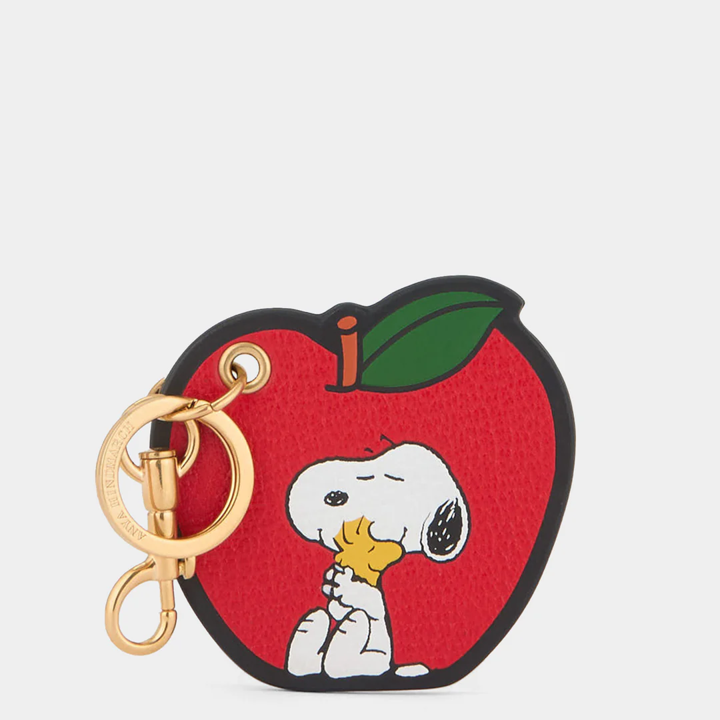 ANYA HINDMARCH ✖︎スヌーピー キーホルダー ANYA HINDMARCH ✖︎スヌーピー キーホルダー - メルカリ