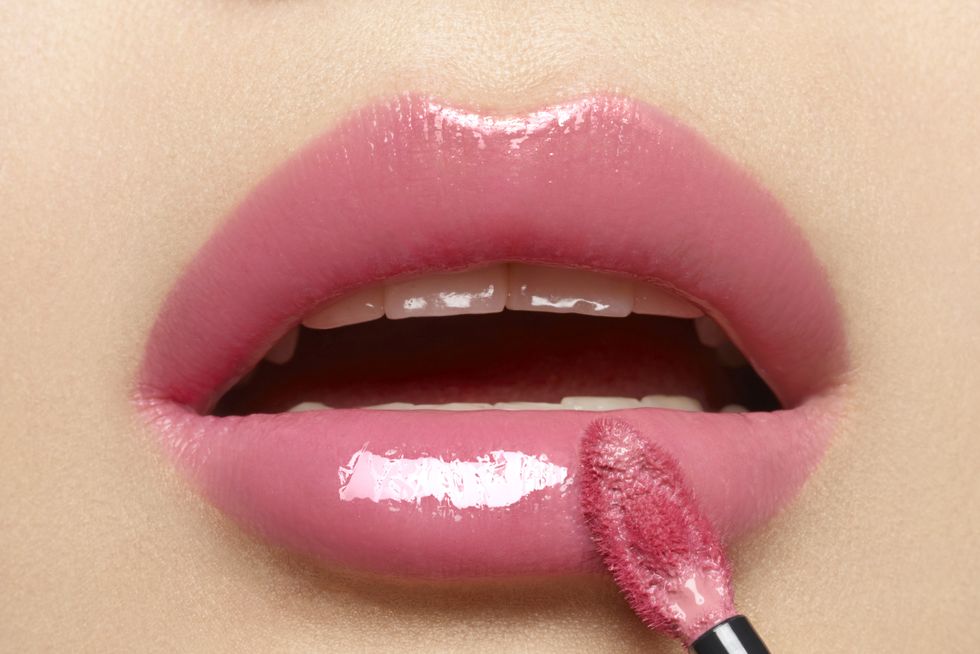 Lip, Pink, Lip gloss, Mouth, Lipstick, Cheek, Beauty, Nose, Close-up, Material property, 