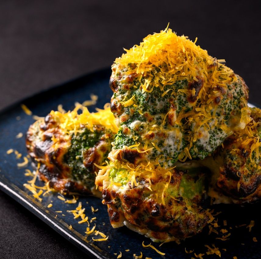 超道地印度餐廳「夏花餐室」在鑽石塔！「錫金爐烤豬肋排、果阿鑲肉透抽」傳統與當代並兼的貴族料理