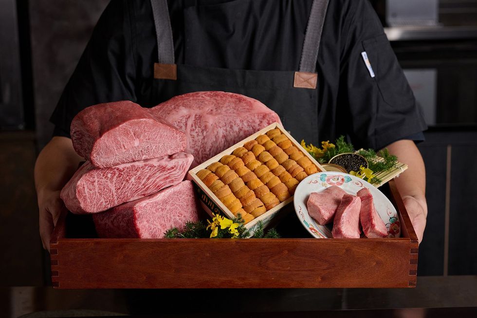 無菜單板前燒肉「牛花」落腳台北松山！每日精選日本a5和牛赤身、一次品嘗10種以上和牛料理