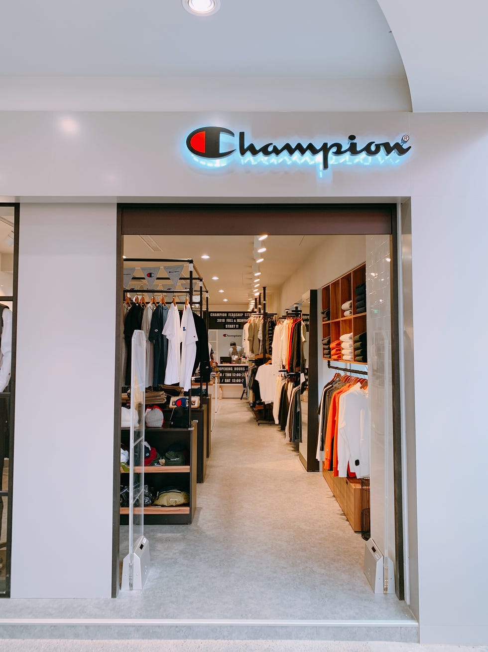 Champion,Champion 台灣,Champion旗艦店,台北逛街,台北逛街地圖,Champion 西門町