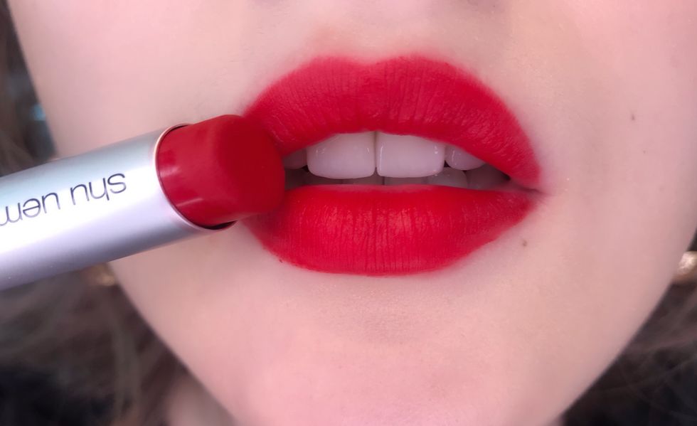 Lip, Red, Lipstick, Lip gloss, Mouth, Cheek, Beauty, Cosmetics, Chin, Material property, 