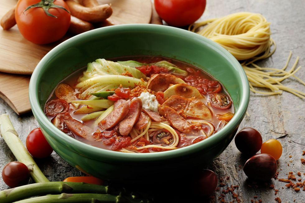 Dish, Food, Cuisine, Ingredient, Noodle soup, Soup, Meat, Produce, Curry chicken noodles, Capellini, 