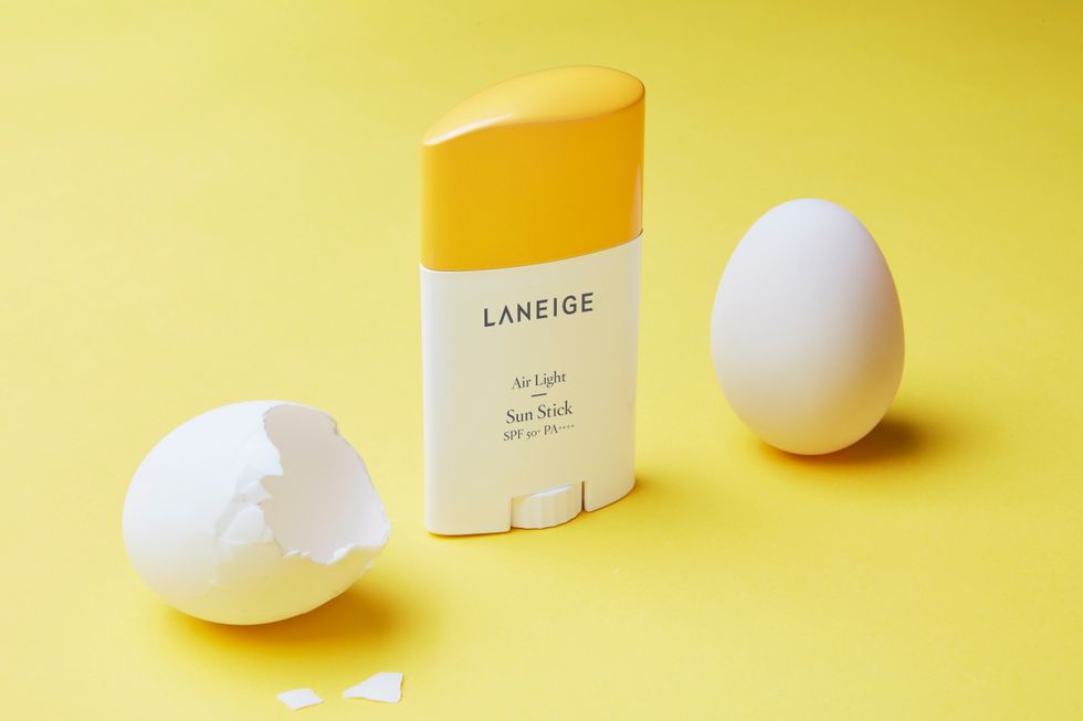 Product, Egg, Beauty, Yellow, Egg white, Egg, Liquid, 