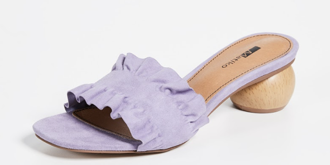 Footwear, Lilac, Purple, Sandal, Violet, Shoe, Lavender, Pink, Beige, Slipper, 
