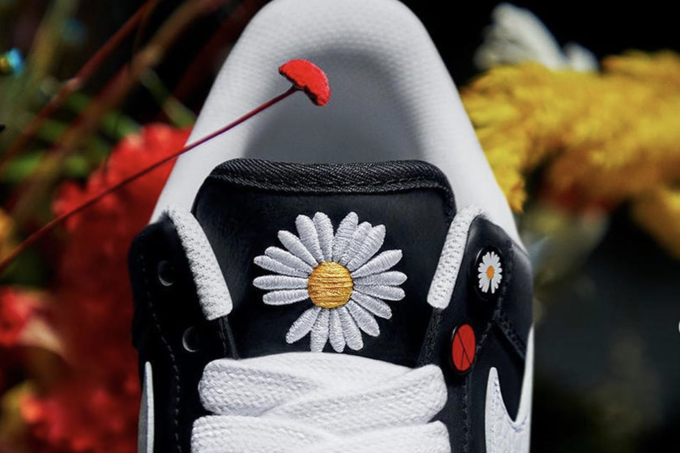 White, Footwear, Product, Red, Shoe, Yellow, Carmine, Plant, Photography, Flower, 