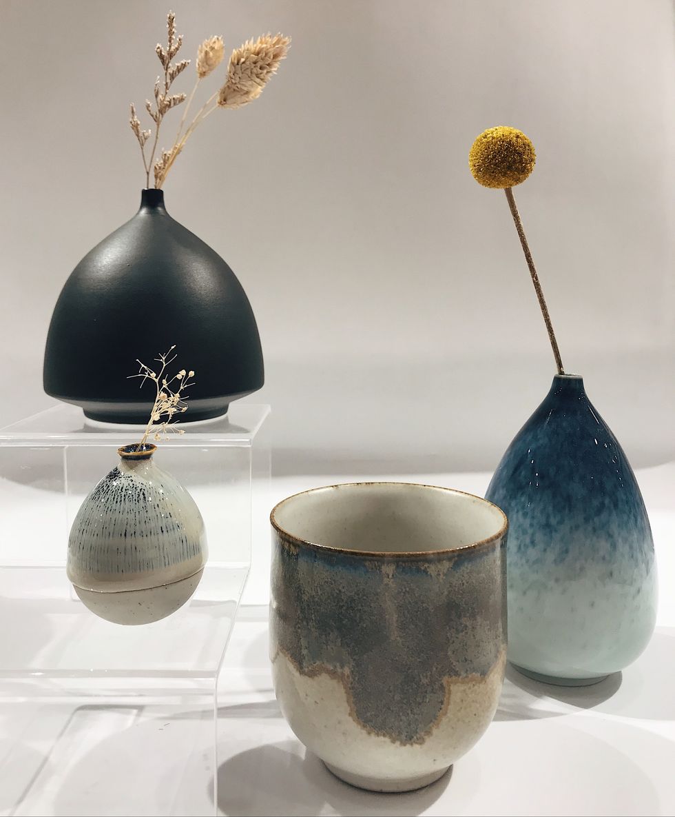 Ceramic, Vase, Still life photography, Artifact, Pottery, Serveware, Interior design, Urn, Still life, Flowerpot, 