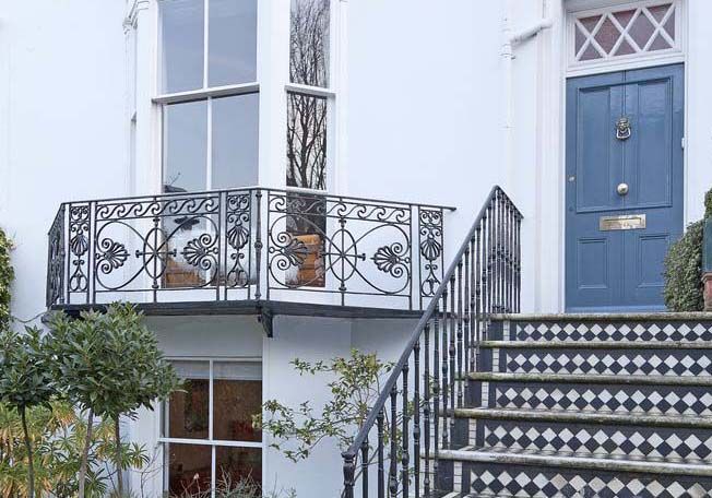 Stairs, Facade, Door, Fixture, Balcony, House, Iron, Handrail, Paint, Home door, 