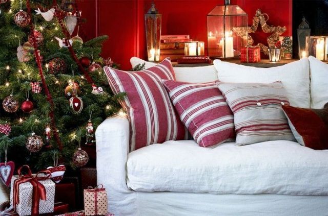 Lighting, Interior design, Room, Red, Home, Christmas decoration, Interior design, Living room, Holiday, Lamp, 