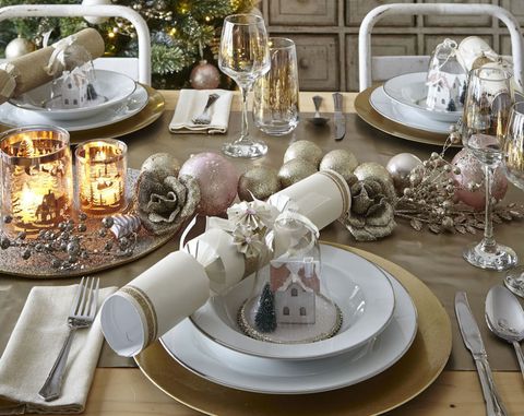 8 gorgeous Christmas table setting ideas