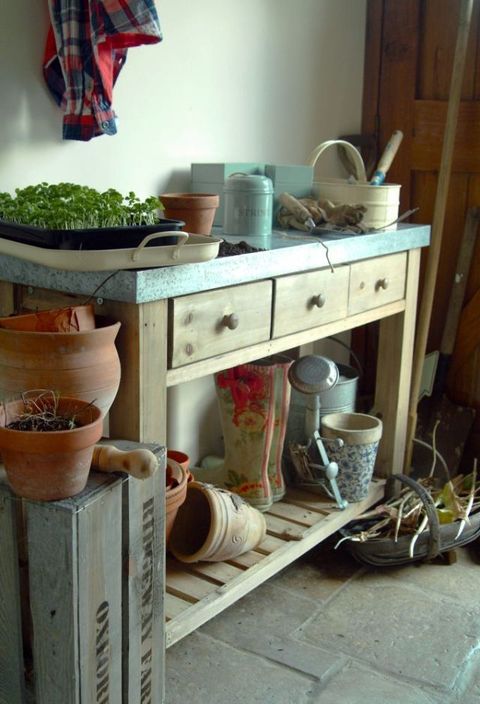 Shelf, Room, Furniture, Table, Interior design, Shelving, House, Home, Floor, Kitchen, 