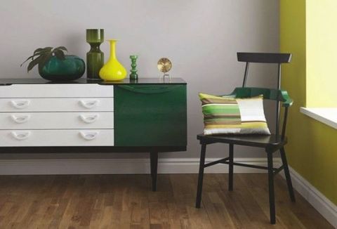 Wood, Green, Yellow, Room, Floor, Flooring, Serveware, Furniture, Sideboard, Interior design, 