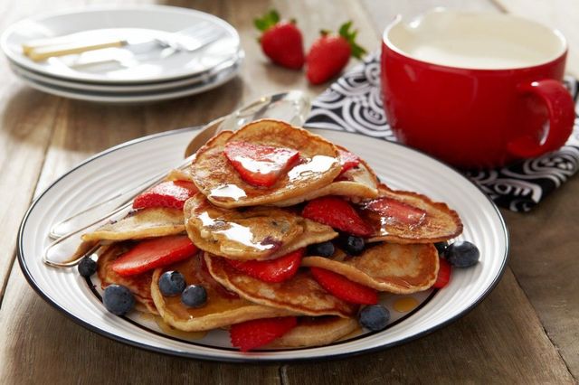 berry pancakes