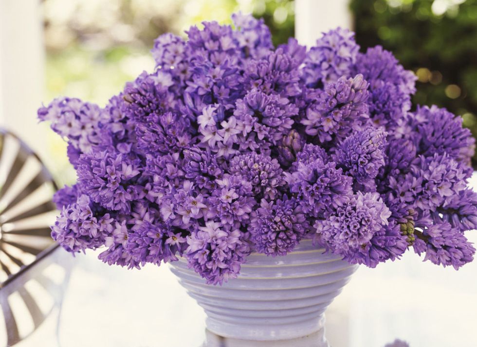 7 stunning spring flower arrangements