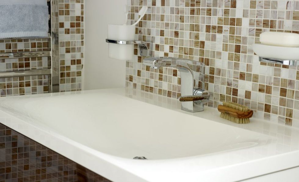 mosaic-bathroom-basin