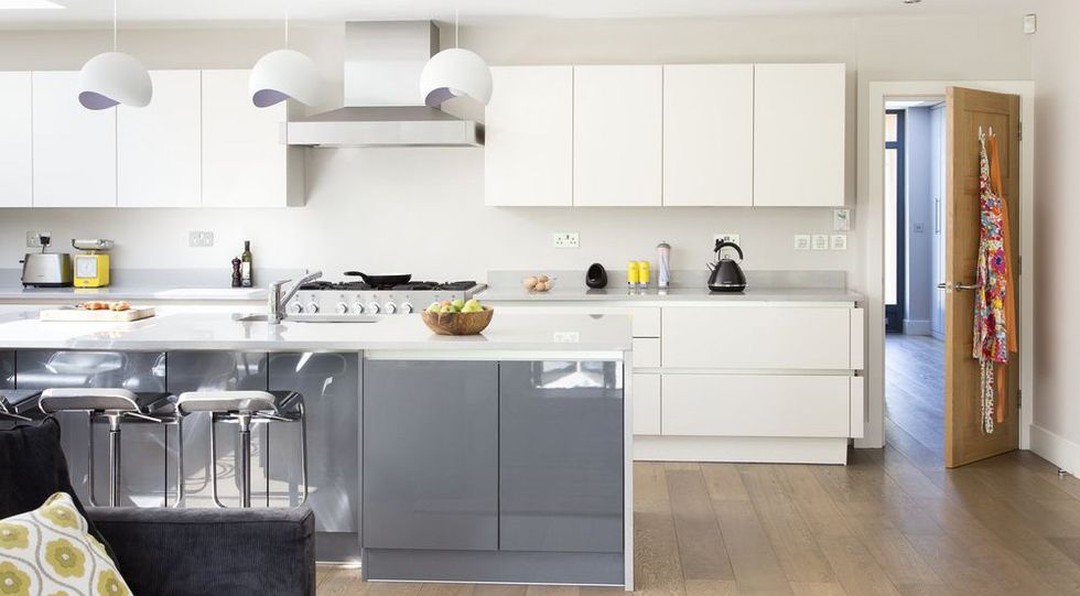 white-and-grey-kitchen-island
